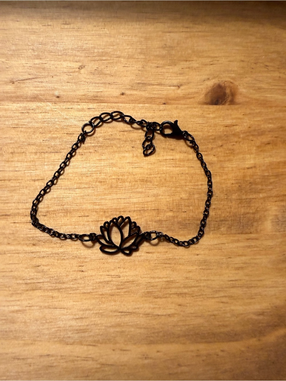 Black Lotus Cutout Chain Bracelet - Women Jewelry